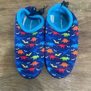 Tommy Bahama Blue Water Shoes 2/3 kids